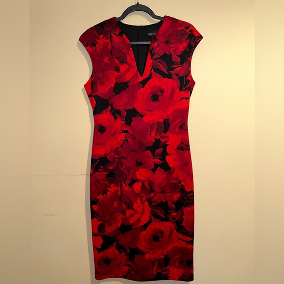 Red Floral Long Dress - Picture 3 of 3